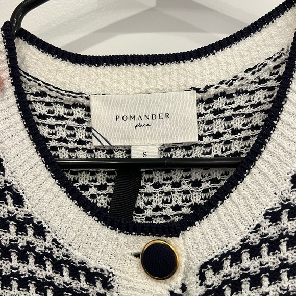 NWT Tuckernuck Navy Stripe Bardot Dress - Picture 3 of 3